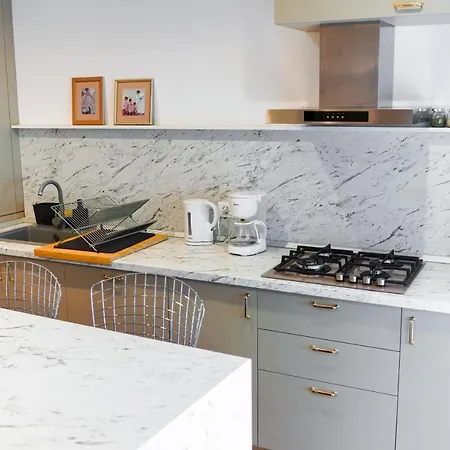 Luxury Park * Bucarest