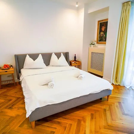 Luxury Park Bükreş